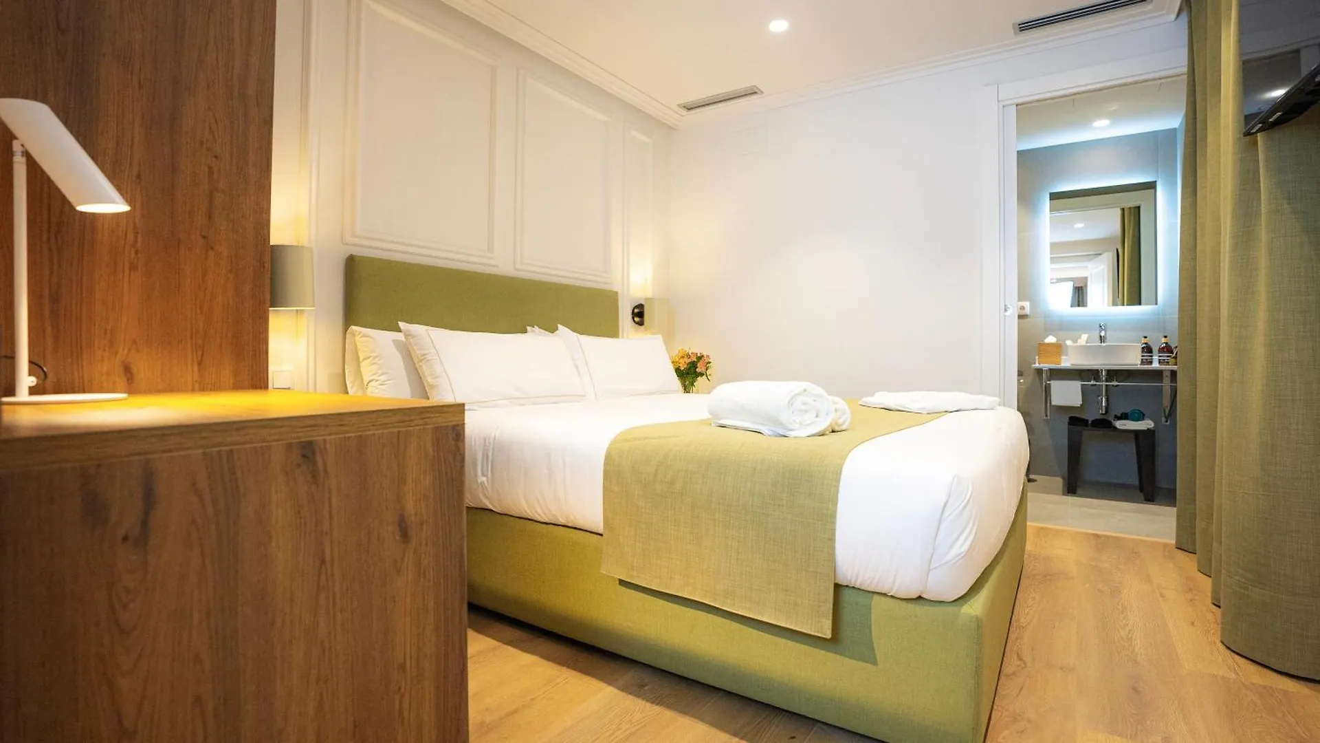 Casa Pince Hotel Barcelona 3*,  Spain